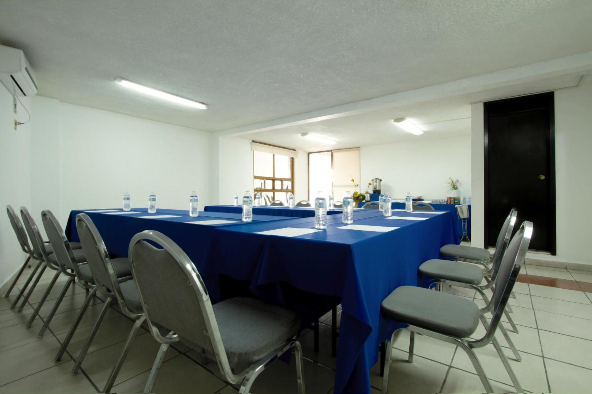 Hotel Bedd Express Querétaro Екстериор снимка