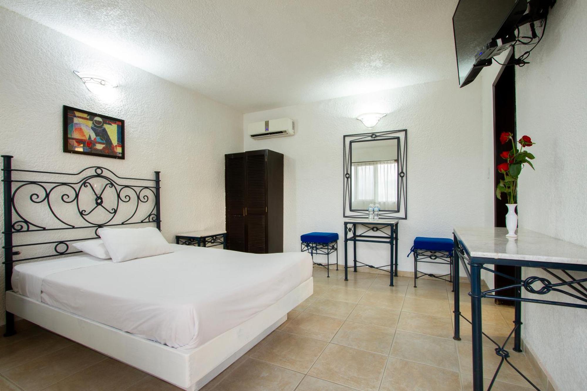 Hotel Bedd Express Querétaro Екстериор снимка
