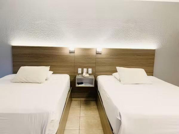 Hotel Bedd Express Querétaro Екстериор снимка