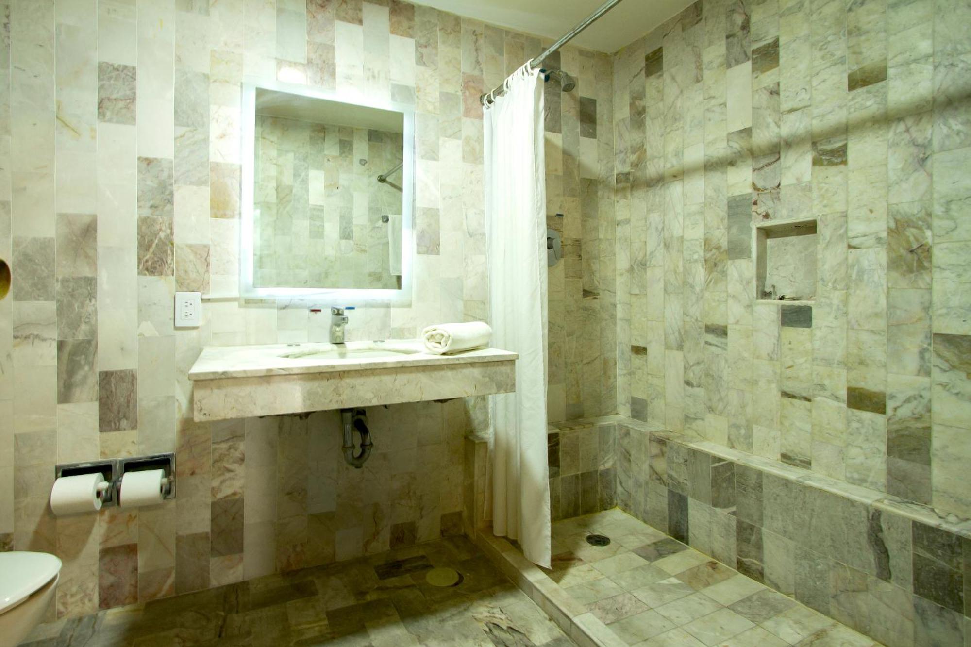 Hotel Bedd Express Querétaro Екстериор снимка